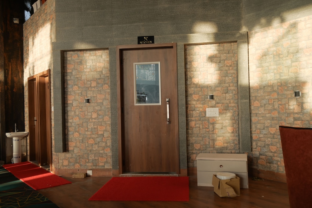 HOTEL MAATAR CHHAAYA