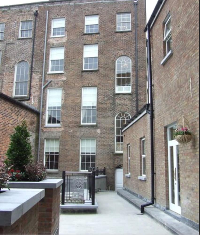 Limerick Vacations - No. 1 Pery Square Hotel  Spa - Property Image 19