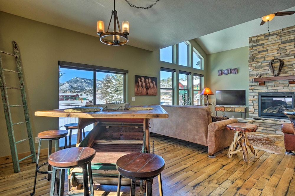 Estes Park House w/ Mtn Views - STR License 3154 - Property Image 18