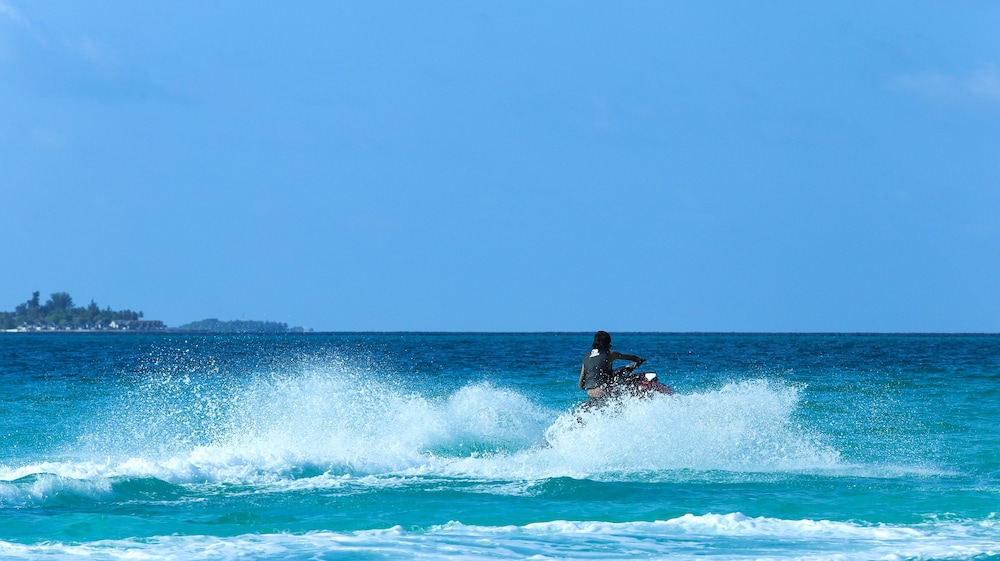 Dhigurah Retreat Beach