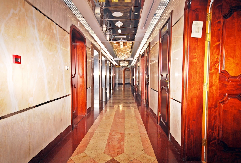 Abu Dhabi Vacations - Ramee Garden Hotel Apartments - Property Image 10