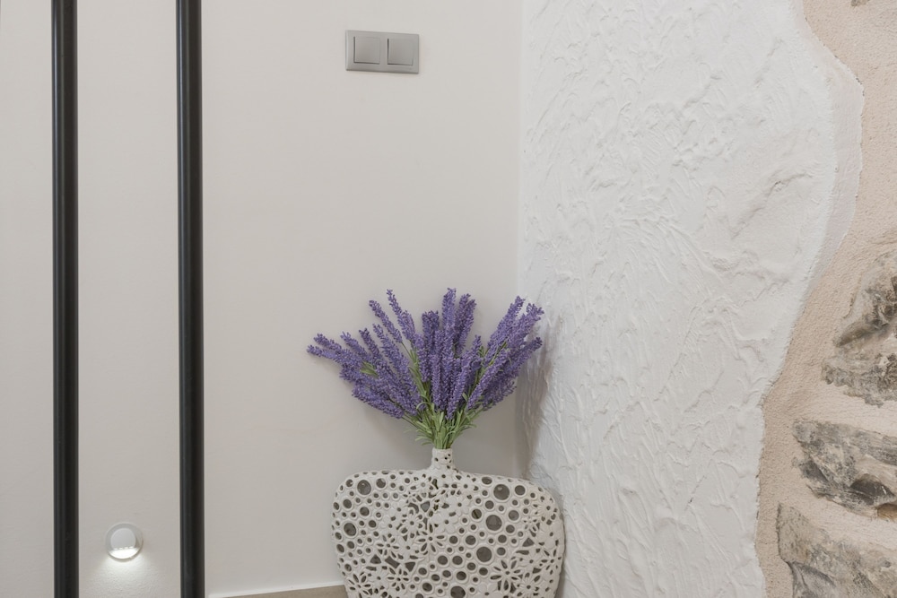 Photo 35