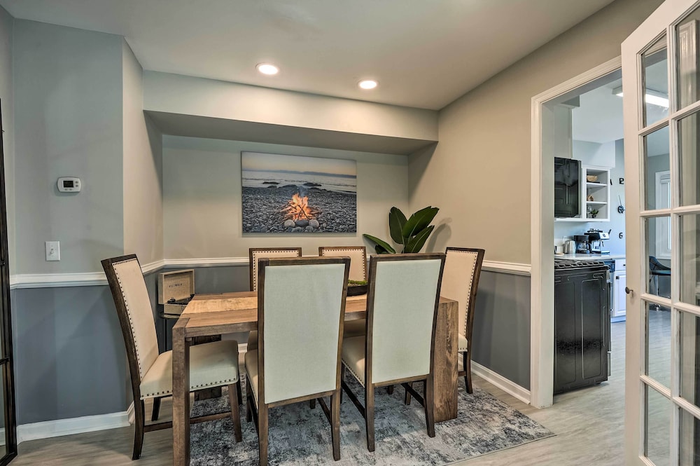 Annapolis Vacations - Annapolis Vacation Home: 2 Mi to Quiet Waters Park - Property Image 1