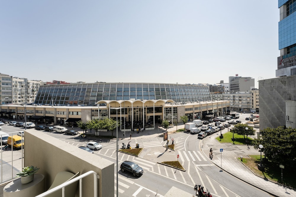 Bom Sucesso Executive Flat 5 3 by Feel Porto