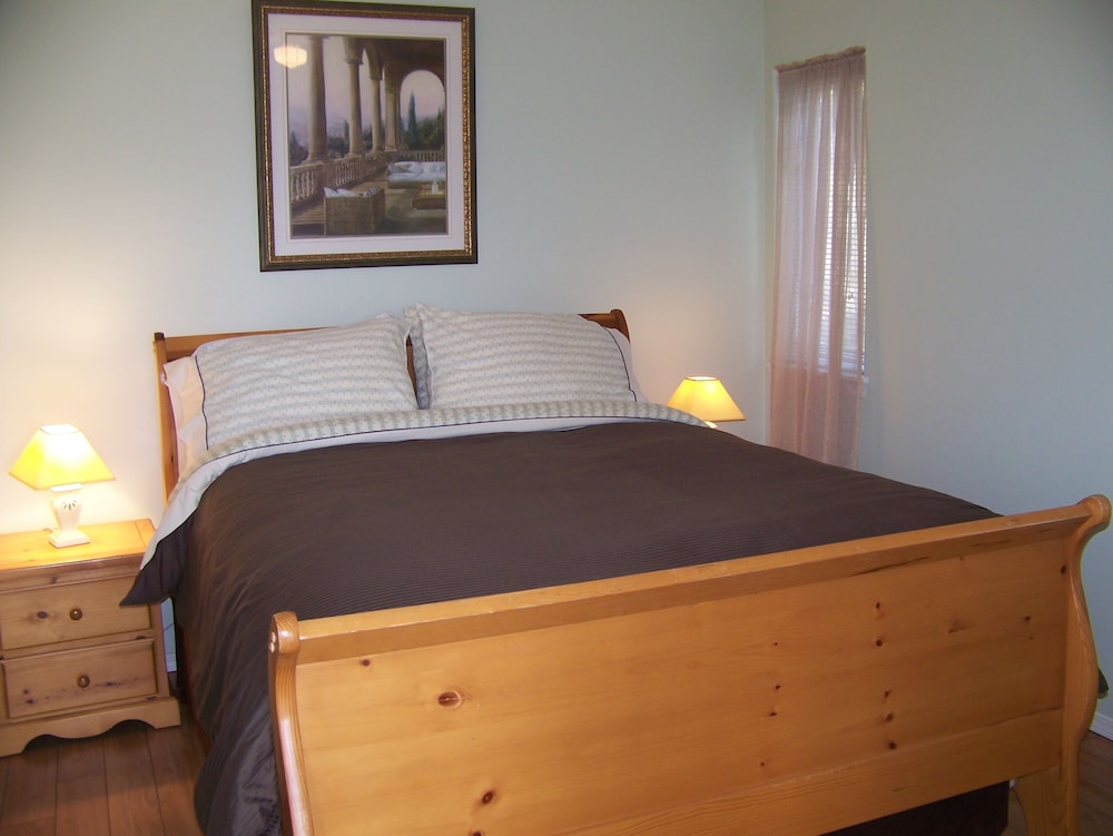 Moonlit Cove B&B