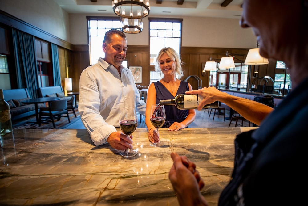 Grand View Lodge