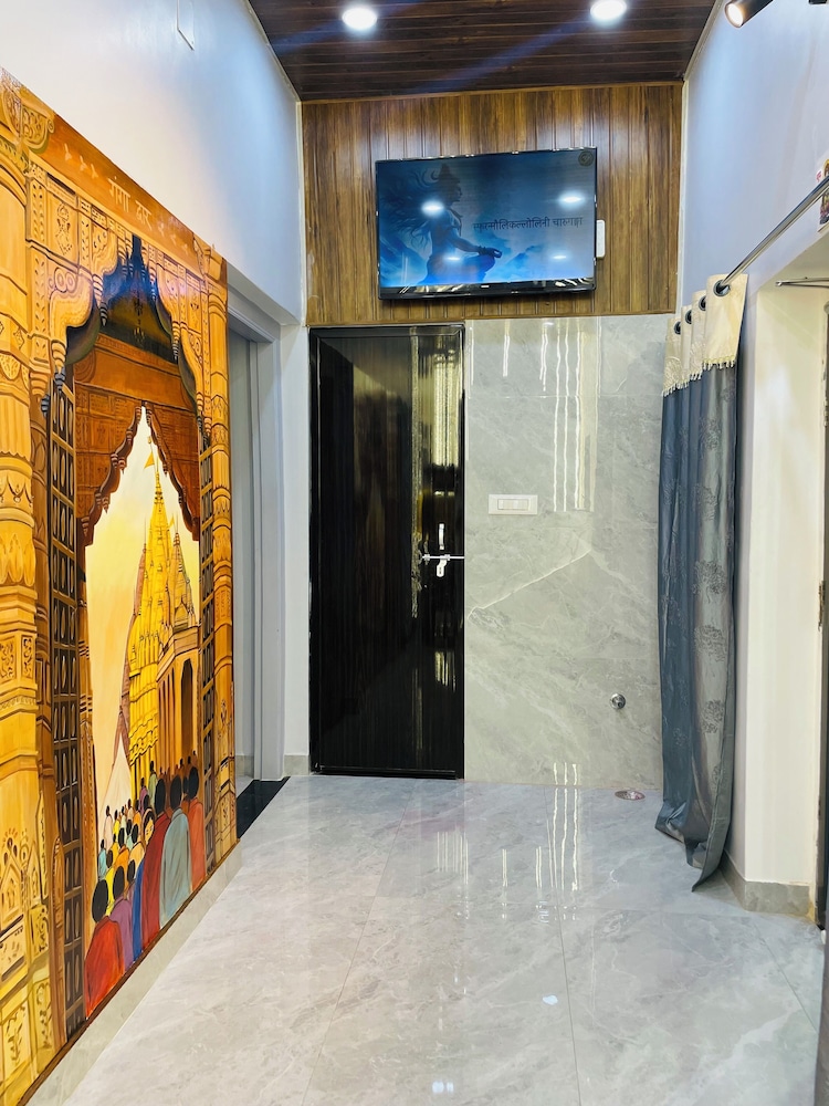 Rudransh Vintage Home