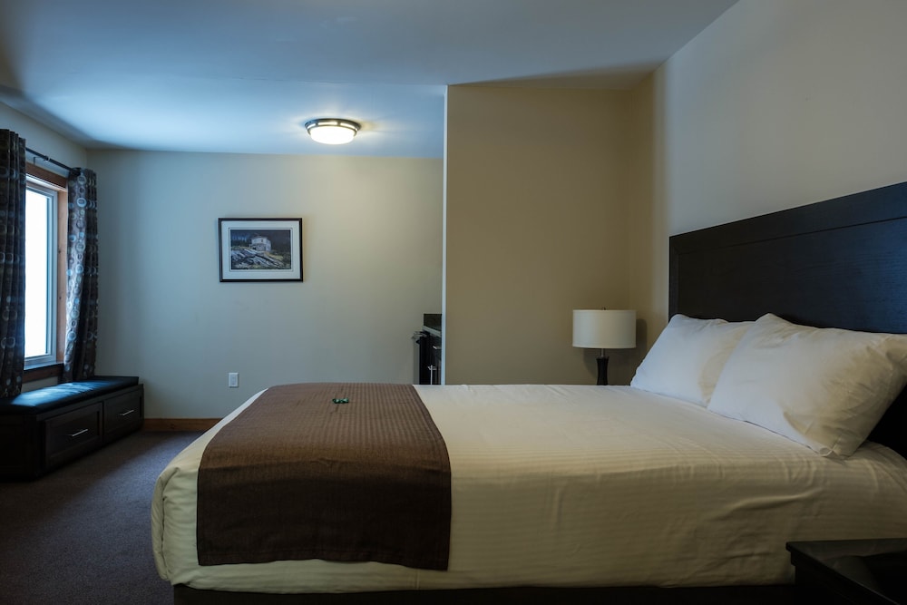 Marble Inn Resort
