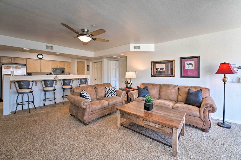 1 Mi to London Bridge: Condo w/ Pool Access view 2