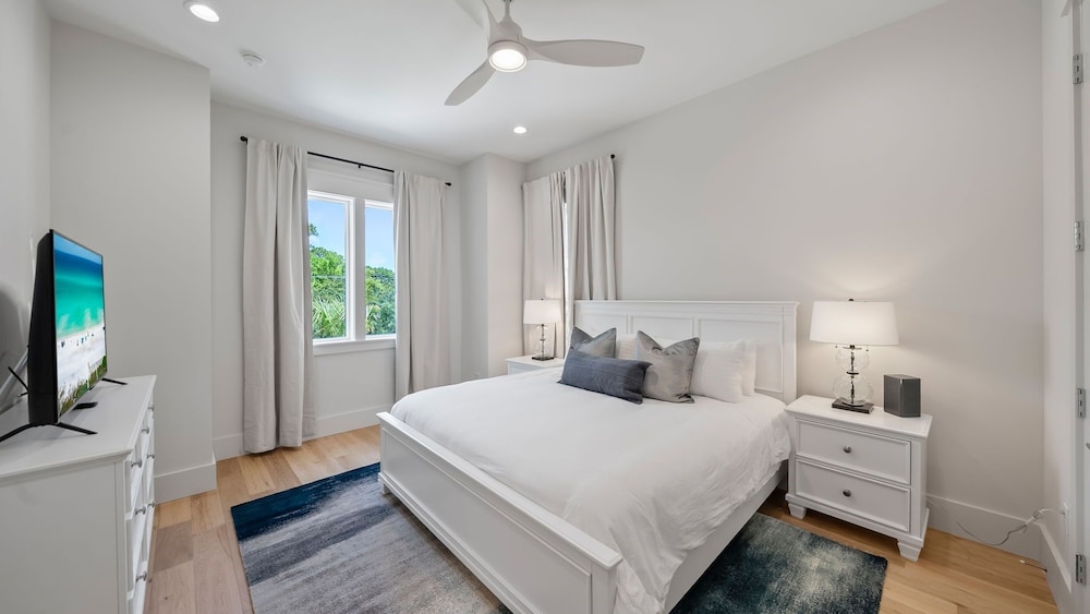 Sand Wand 5 Bedroom Home