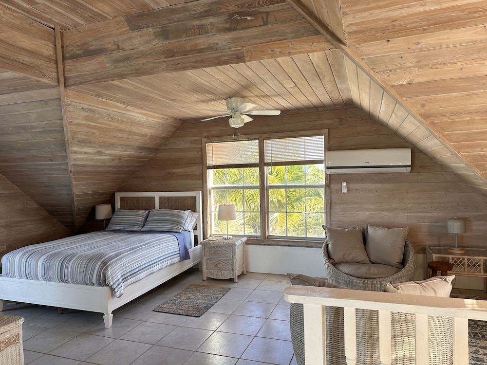 Eleuthera Vacations - Rocks Retreat 2 Bedroom Home - Property Image 2