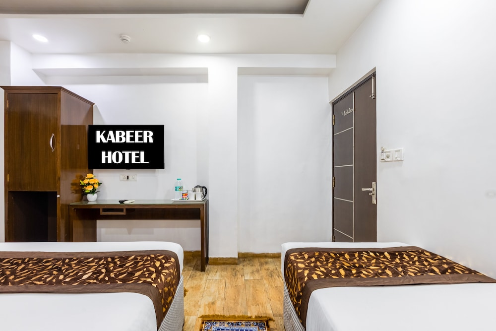 Hotel Kabeer New Delhi Railway Station
