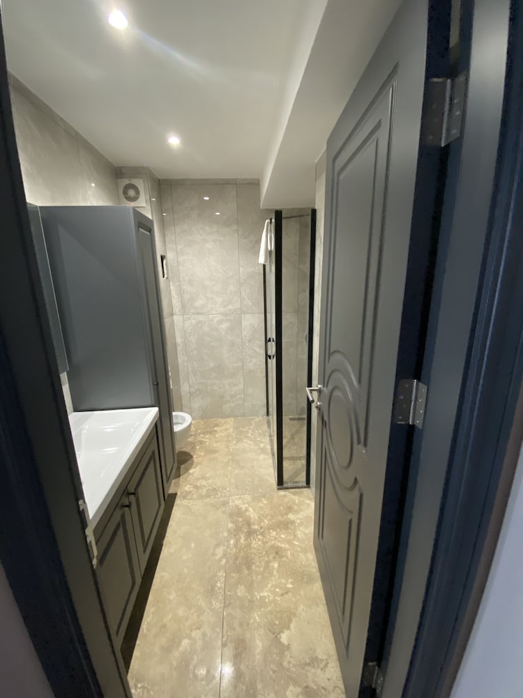 Delta Hotel Istanbul - Image 46