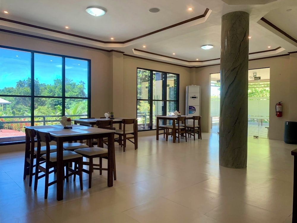 Shas Resort