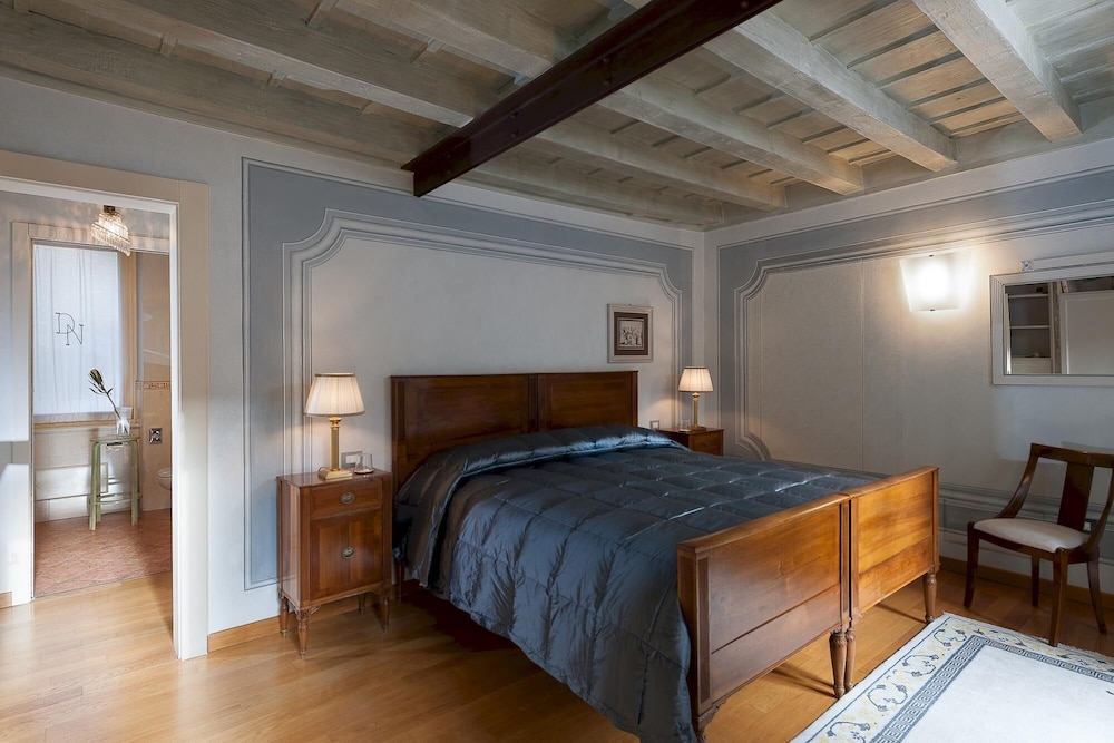 in Verona With 3 Bedrooms and 3 Bathrooms