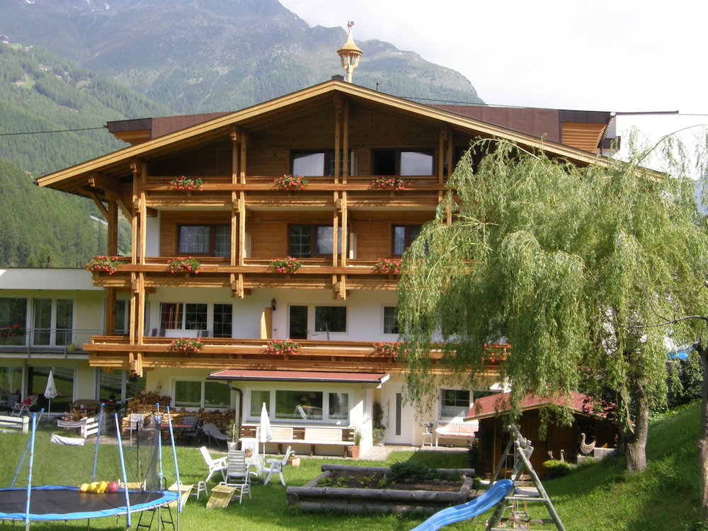 Pension Sportalm