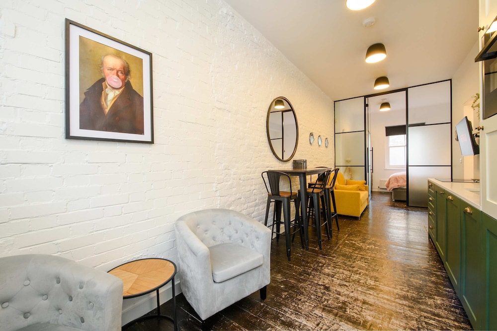 The Cheeky Hideaway - Borough - by Frankie Says