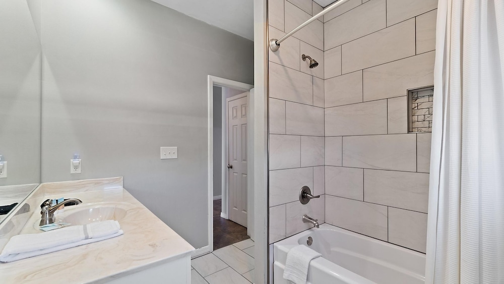 Flip Flop Bay House by Southern Vacation Rentals