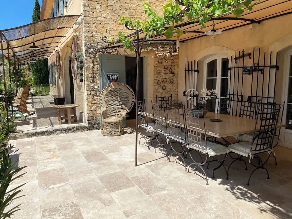 Villa in Murs Heart of the Luberon