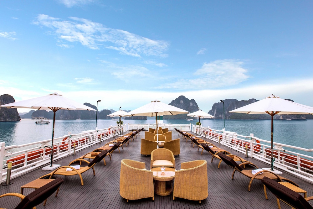 The Au Co Cruises