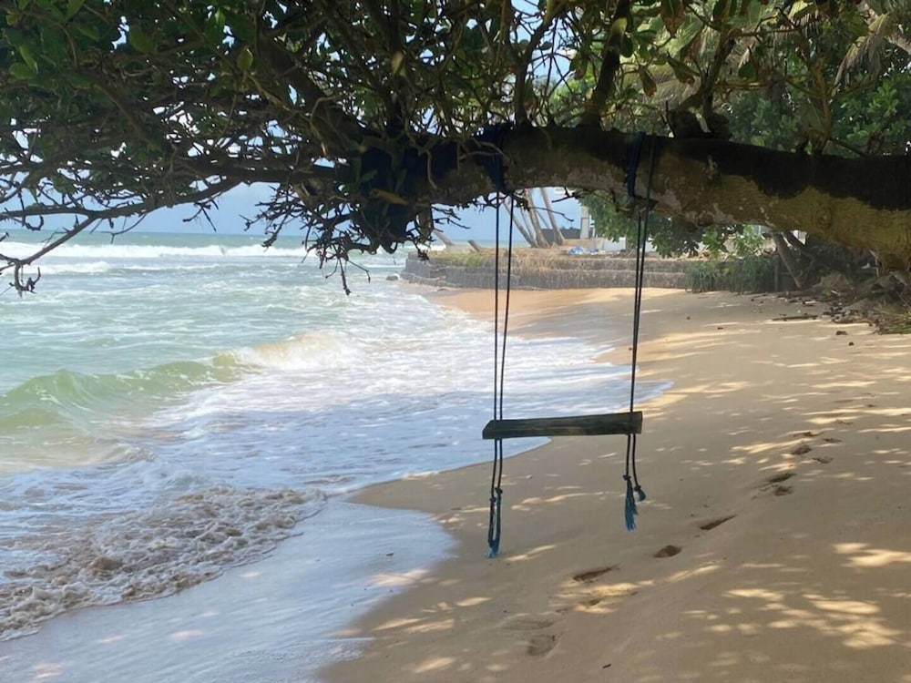 Marleys Beach House