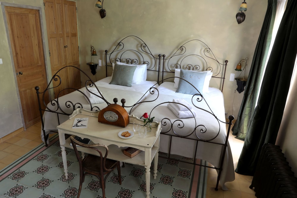 Orange Vacations - Justin de Provence - Property Image 50