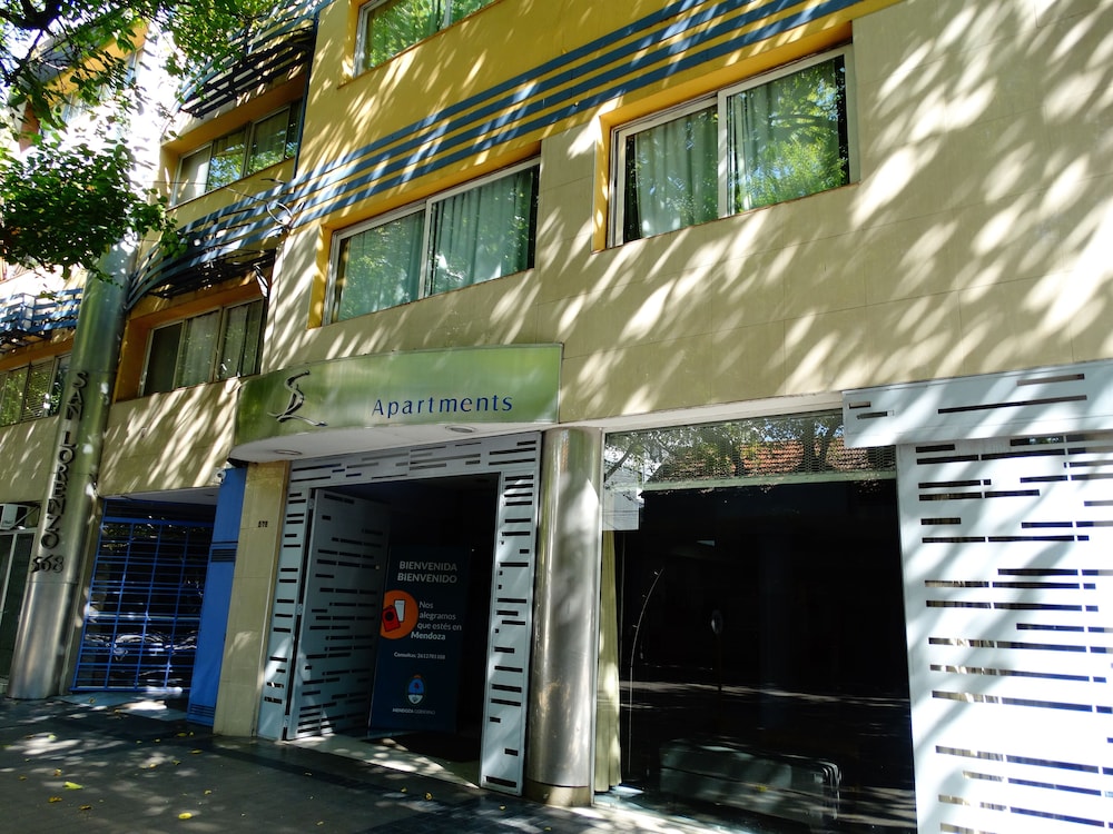 Hotel Apart Hotel San Lorenzo - Image 1