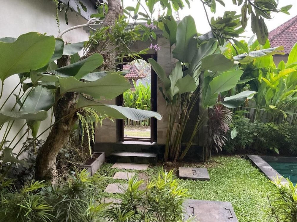 D'tegal Guest House