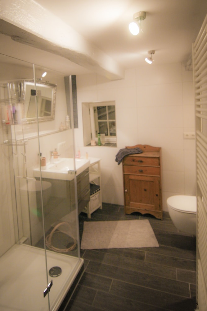 Photo 35