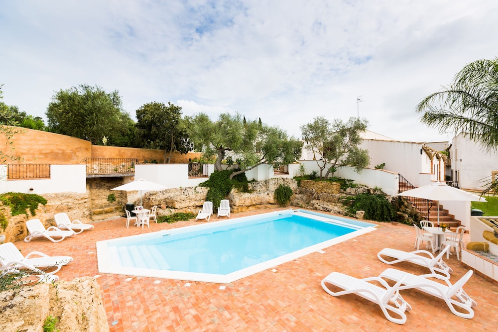 Castelvetrano Vacations - Case di Latomie Agriturismo - Turismo Rurale - Property Image 2