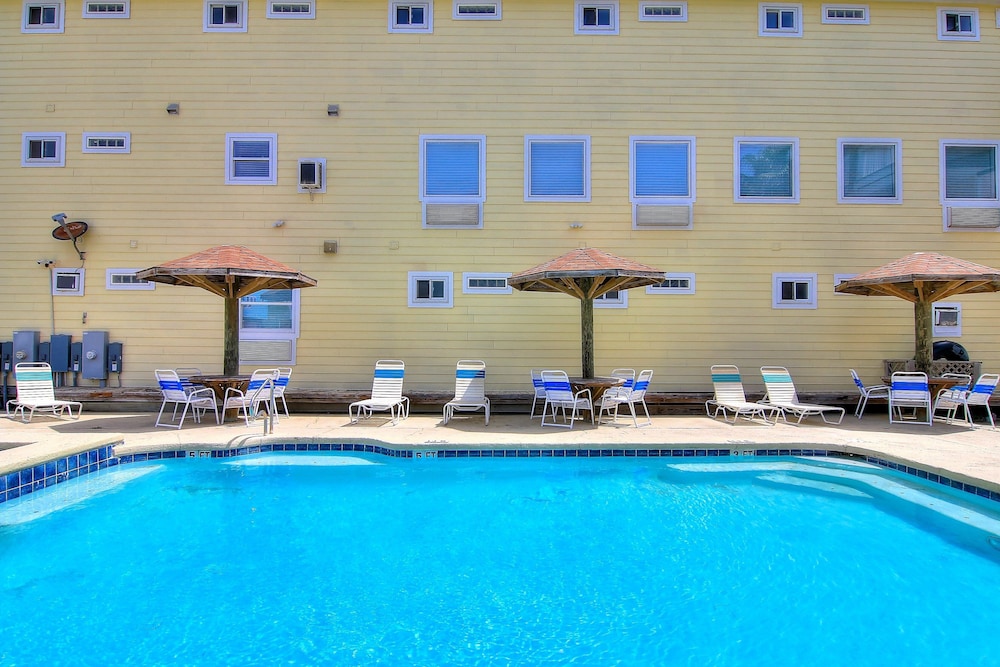 Beachgate Condo Suites And Hotel 322 2 Bedroom Condo