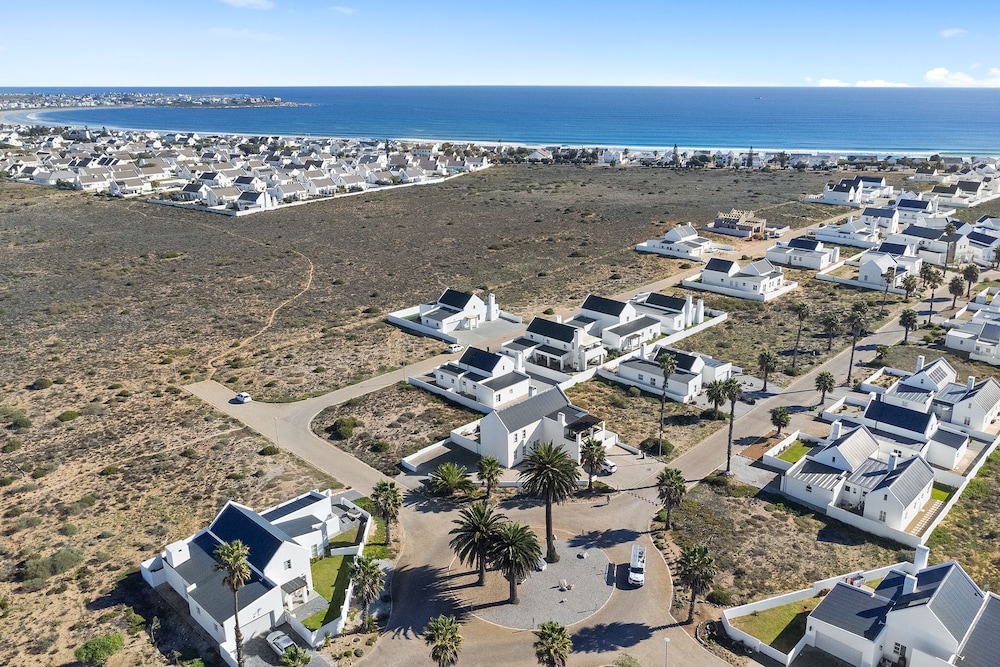 Lampiesbaai Beach House