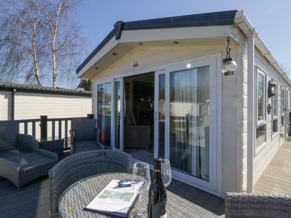 Lakeside Haven