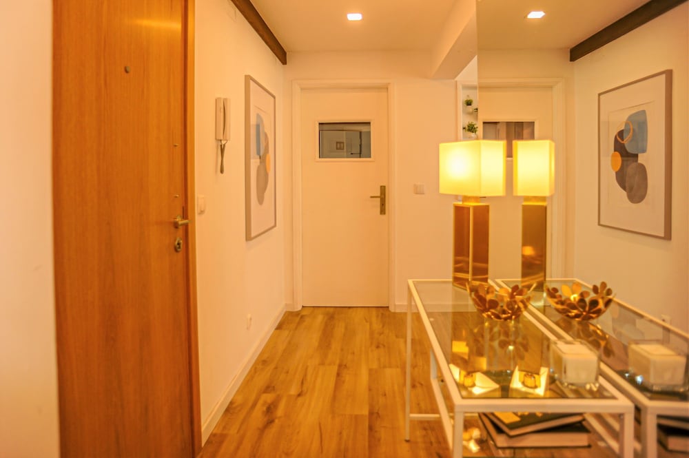 My Fair Lisbon -modern flat with elevator in central Lisbon view 3