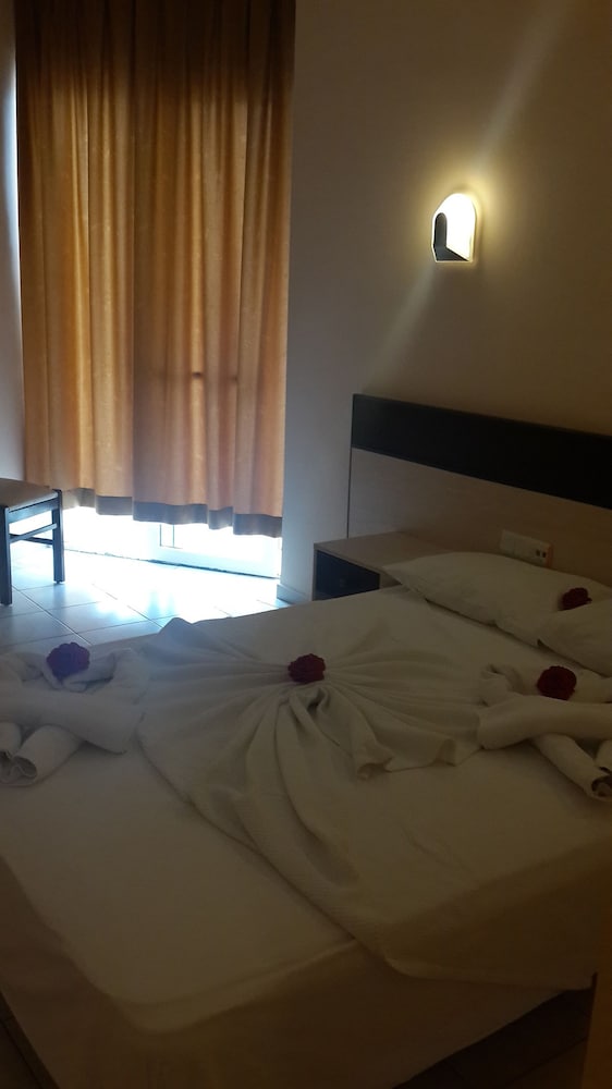 Kleopatra İkiz Otel - Image 11
