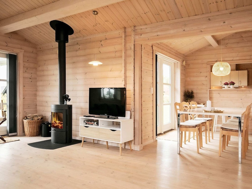 6 Person Holiday Home in Humble