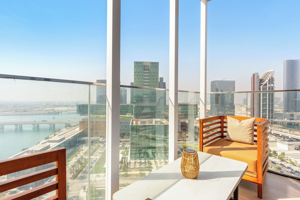 Silkhaus Al Maryah Vista 1