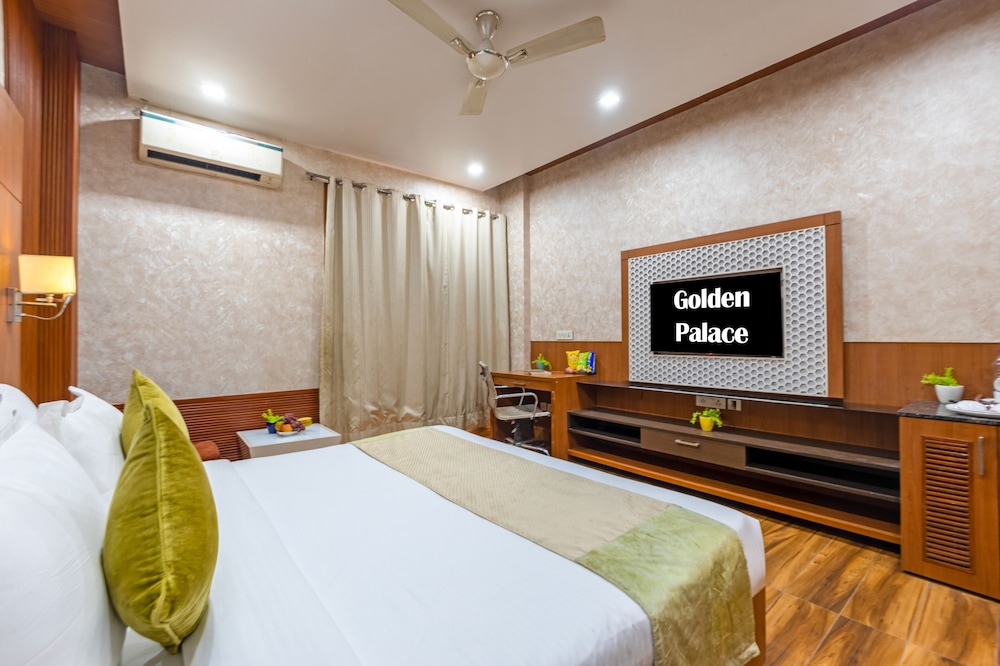 The global hotel by golden place