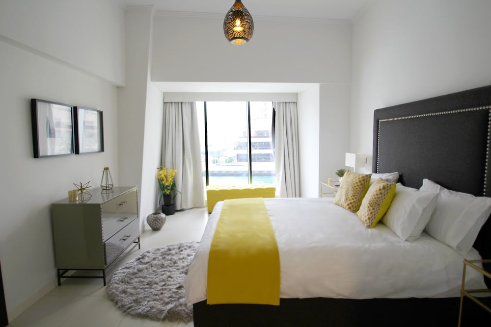 Kennedy Towers - Cayan Tower