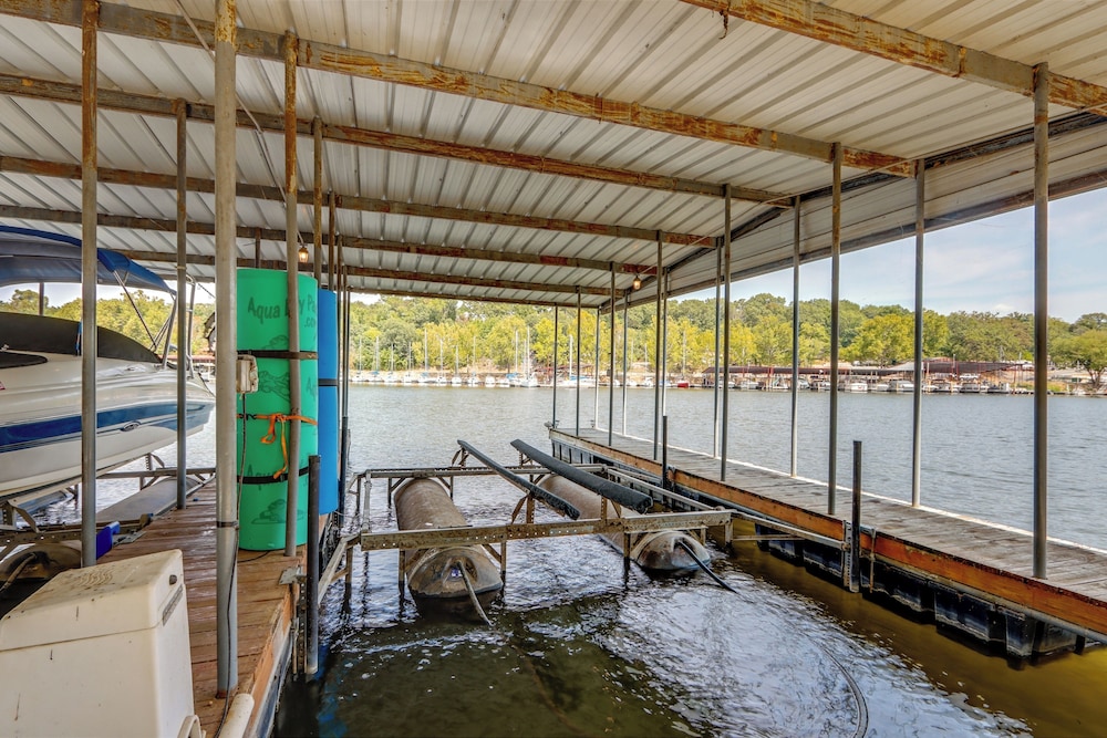 Dock + Views: Scenic Group Retreat on Grand Lake!