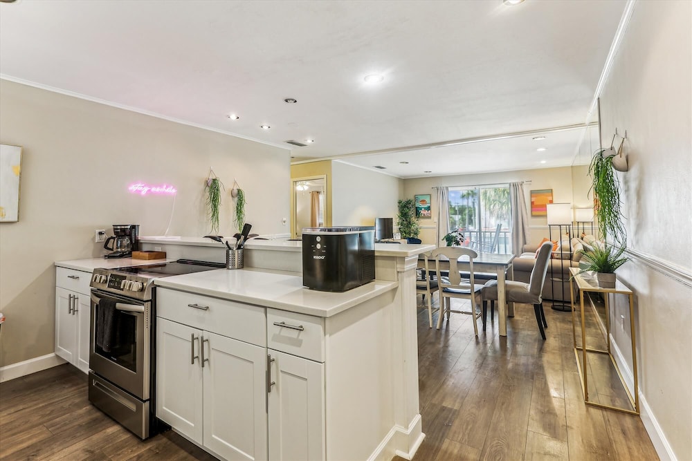 Charming St. Augustine Getaway Near Lighthouse & Historic District