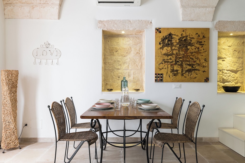 Casa Sottosopra by Wonderful Italy Srl