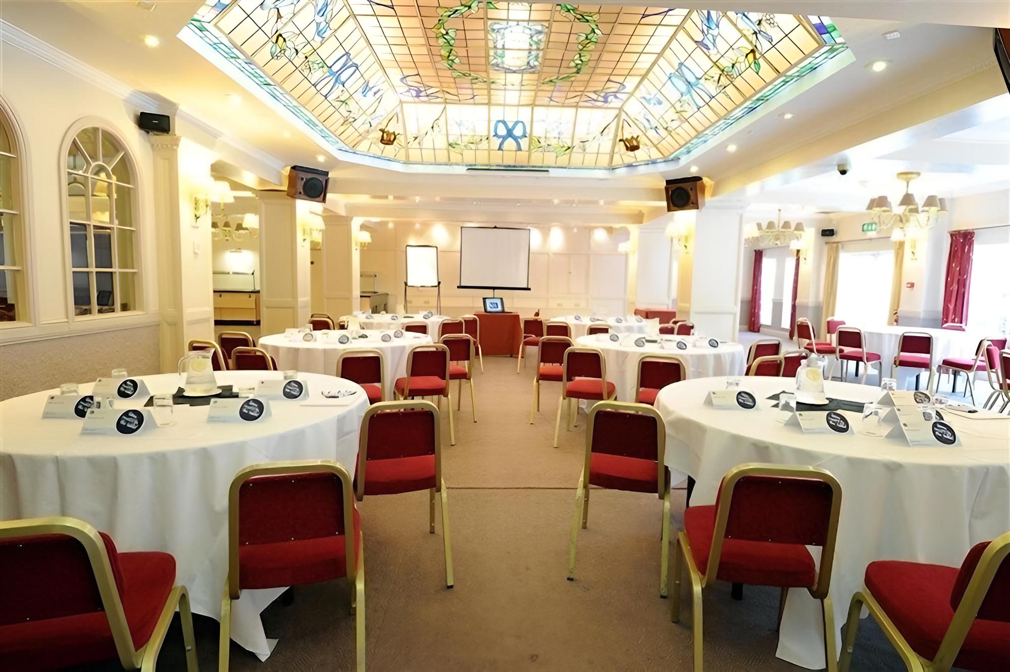 Westley Hotel