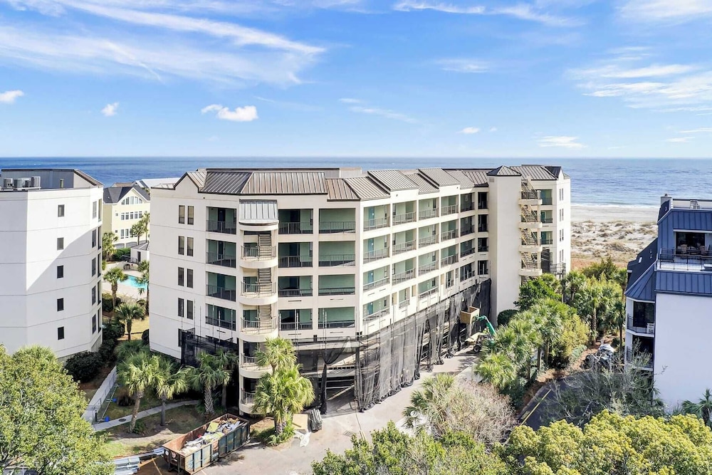 307 Summerhouse by Avantstay Oceanfront, View, Shared Pool