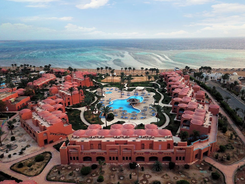 Swisstouch Oriental Resort Marsa Alam