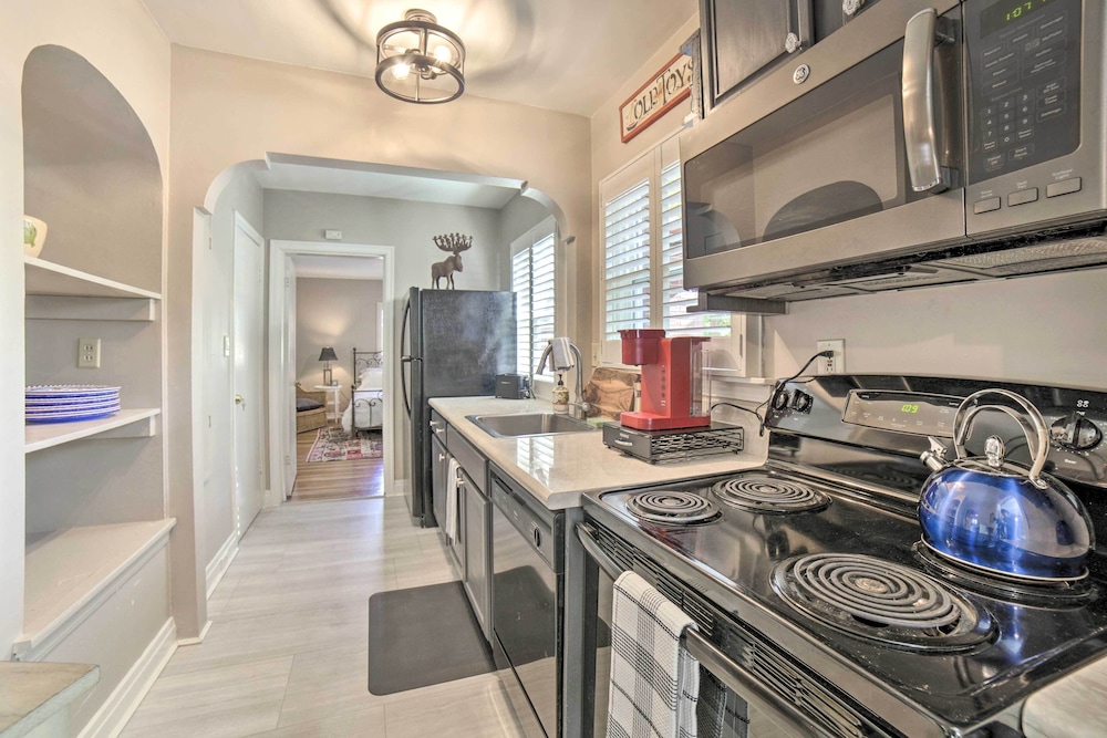 Reno Vacations - Enchanting Reno Retreat w/ Deck: Walk to Midtown! - Property Image 16