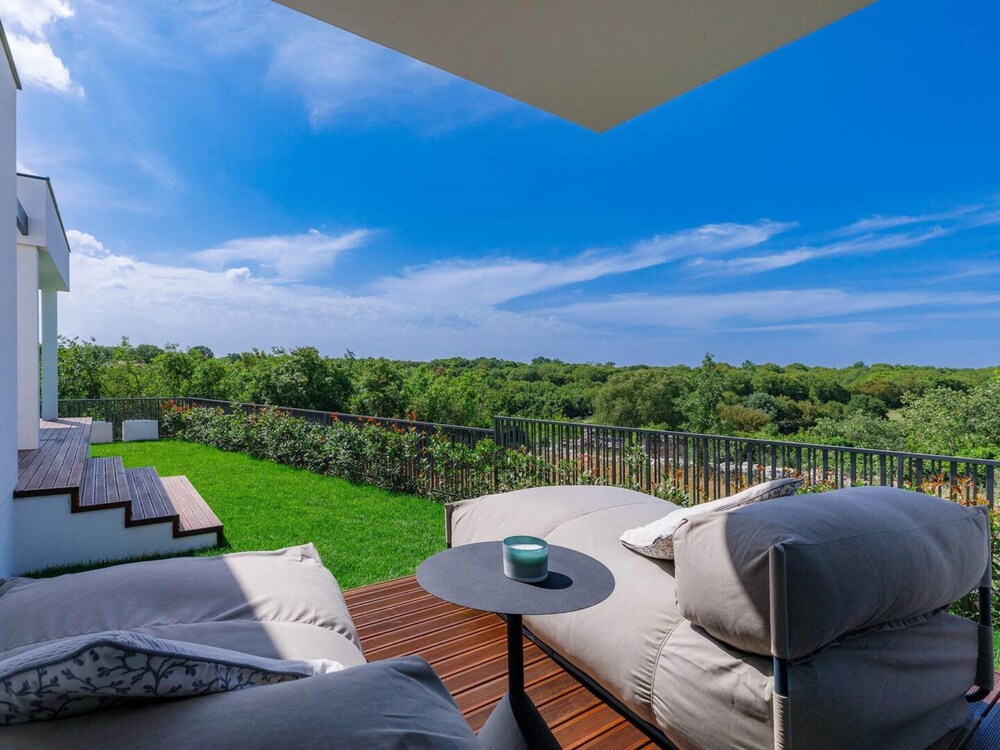 Holiday House with Pool Casa Lavanda