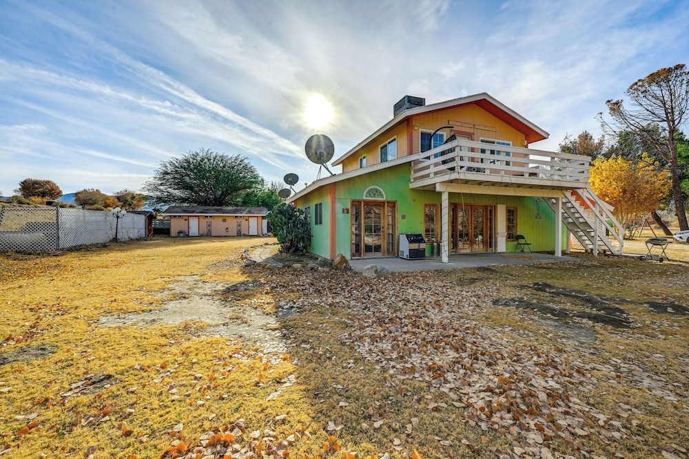 Mtn-view Weldon Home: Walk to Pacific Crest Trail