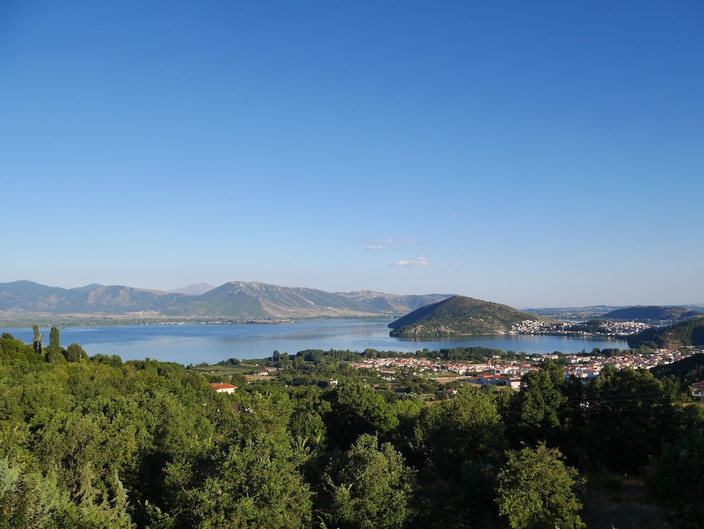 Guesthouse Vissinokipos