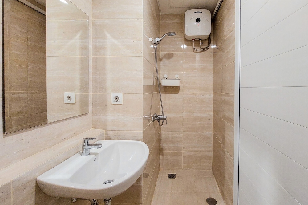 Cozy Studio Apartment at Springwood Residence Tangerang